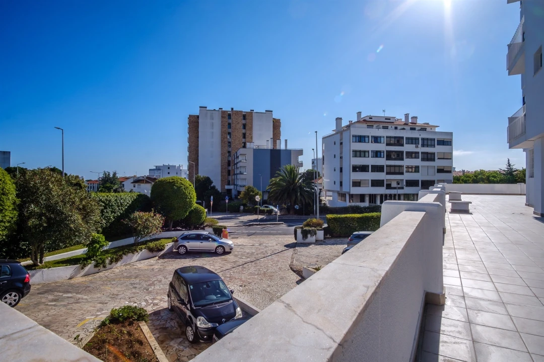 Apartamento T1 para Venda em Cascais e Estoril Foto 27