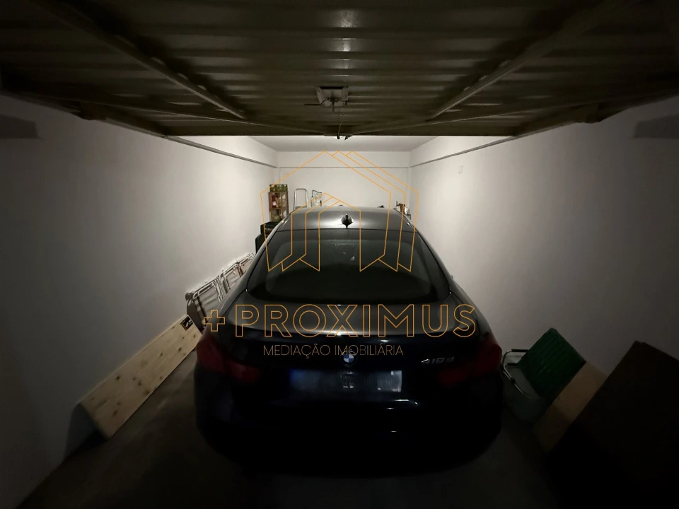 Apartamento T2 para Venda em Tavarede Foto 23