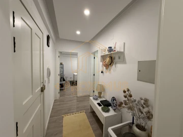 Apartamento T2 para Venda em Tavarede