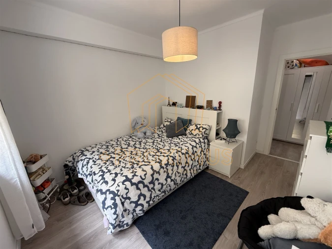 Apartamento T2 para Venda em Tavarede Foto 15
