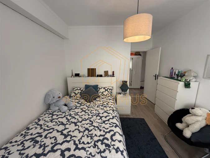 Apartamento T2 para Venda em Tavarede Foto 16