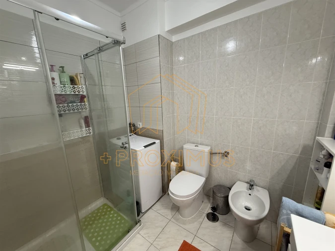 Apartamento T2 para Venda em Tavarede Foto 19