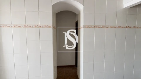 Moradia T1 para Venda em Buarcos
