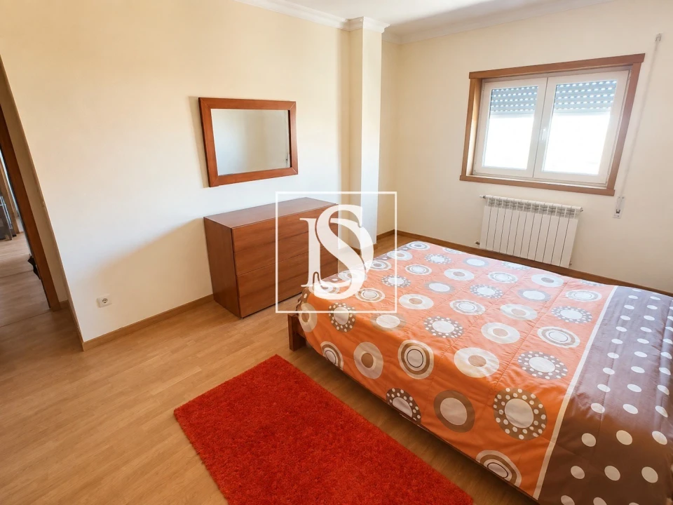 Apartamento T3 para Venda em Sé, Santa Maria e Meixedo Foto 6