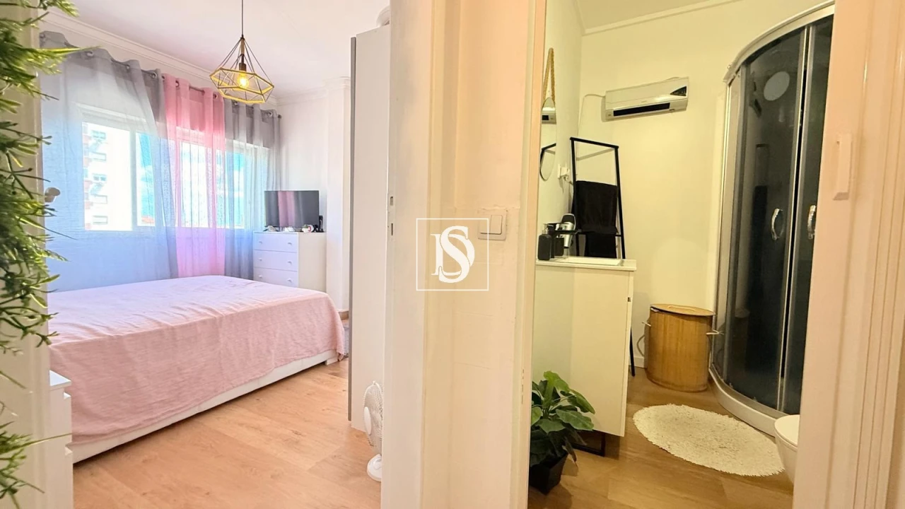 Apartamento T1 para Venda em Seixal, Arrentela e Aldeia de Paio Pires Foto 11