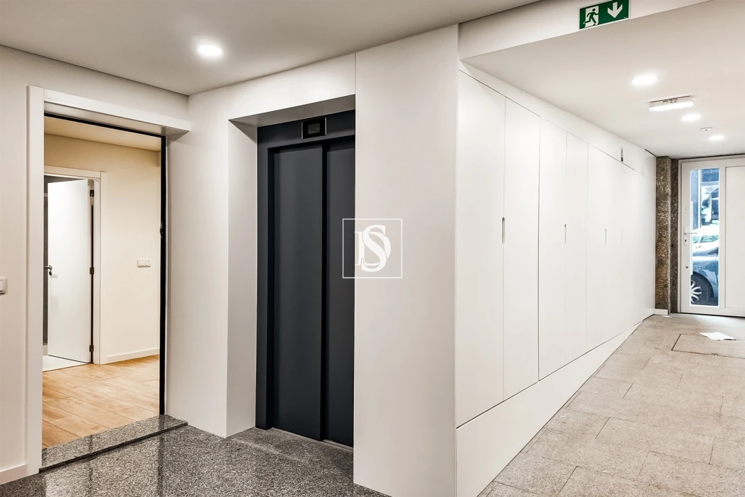 Apartamento T1 para Venda em Braga (Maximinos, Sé e Cividade) Foto 4