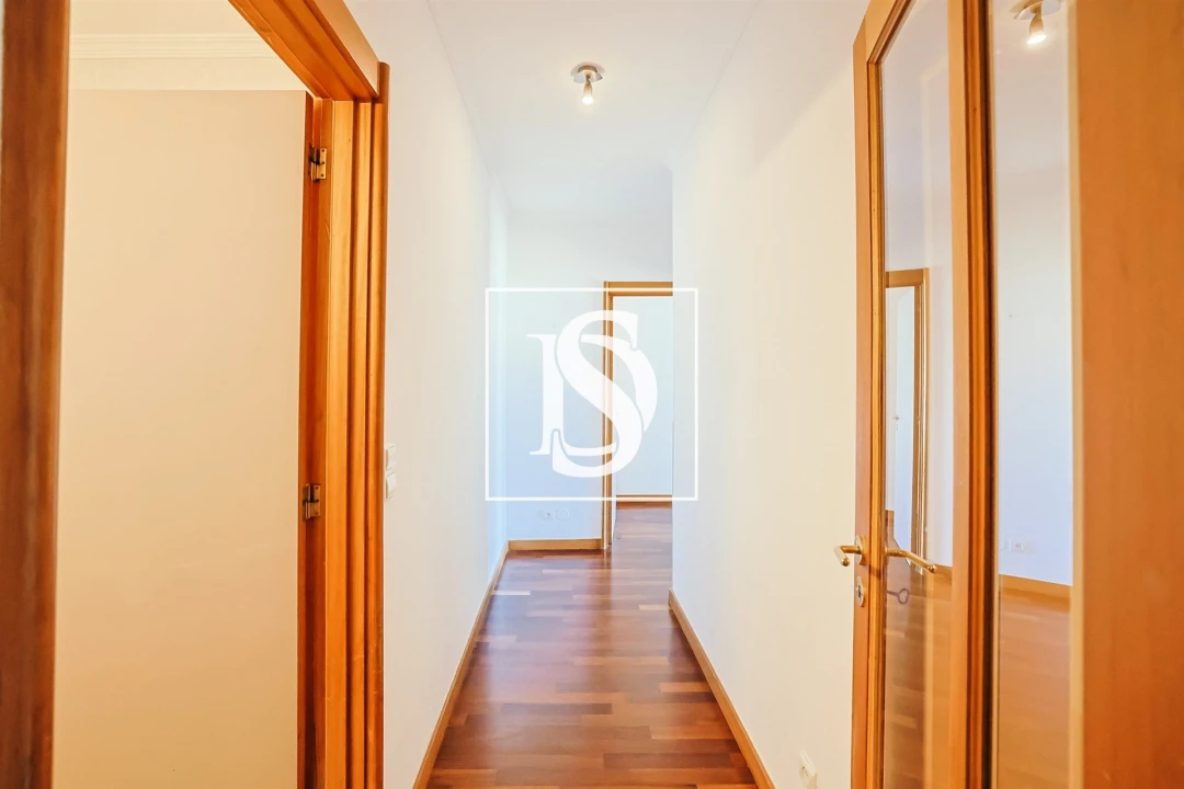 Apartamento T2 para Venda em Canidelo Foto 9