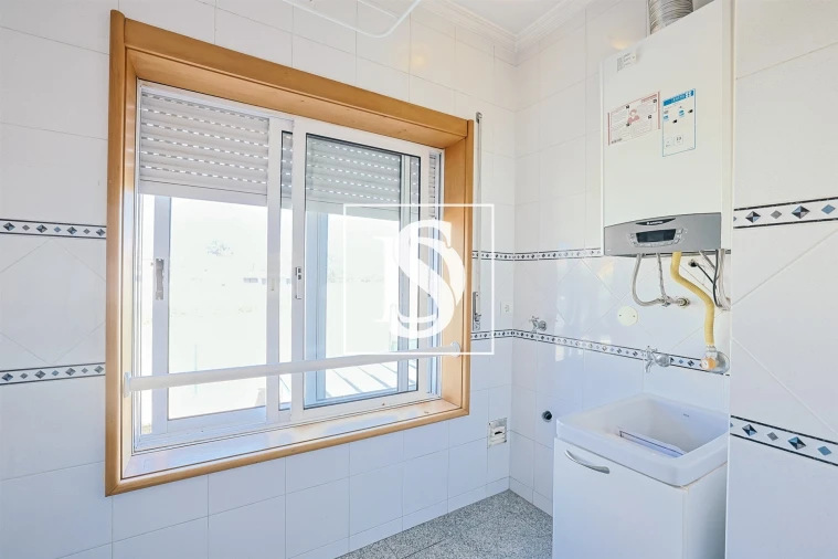 Apartamento T2 para Venda em Canidelo Foto 7