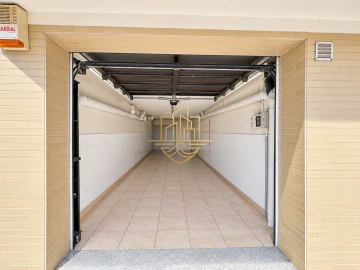 Moradia T5 para Venda em Alfena