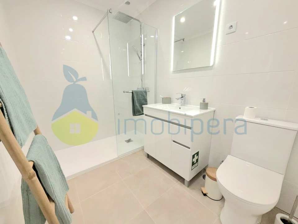 Apartamento T1 para Venda em Albufeira e Olhos de Água Foto 21