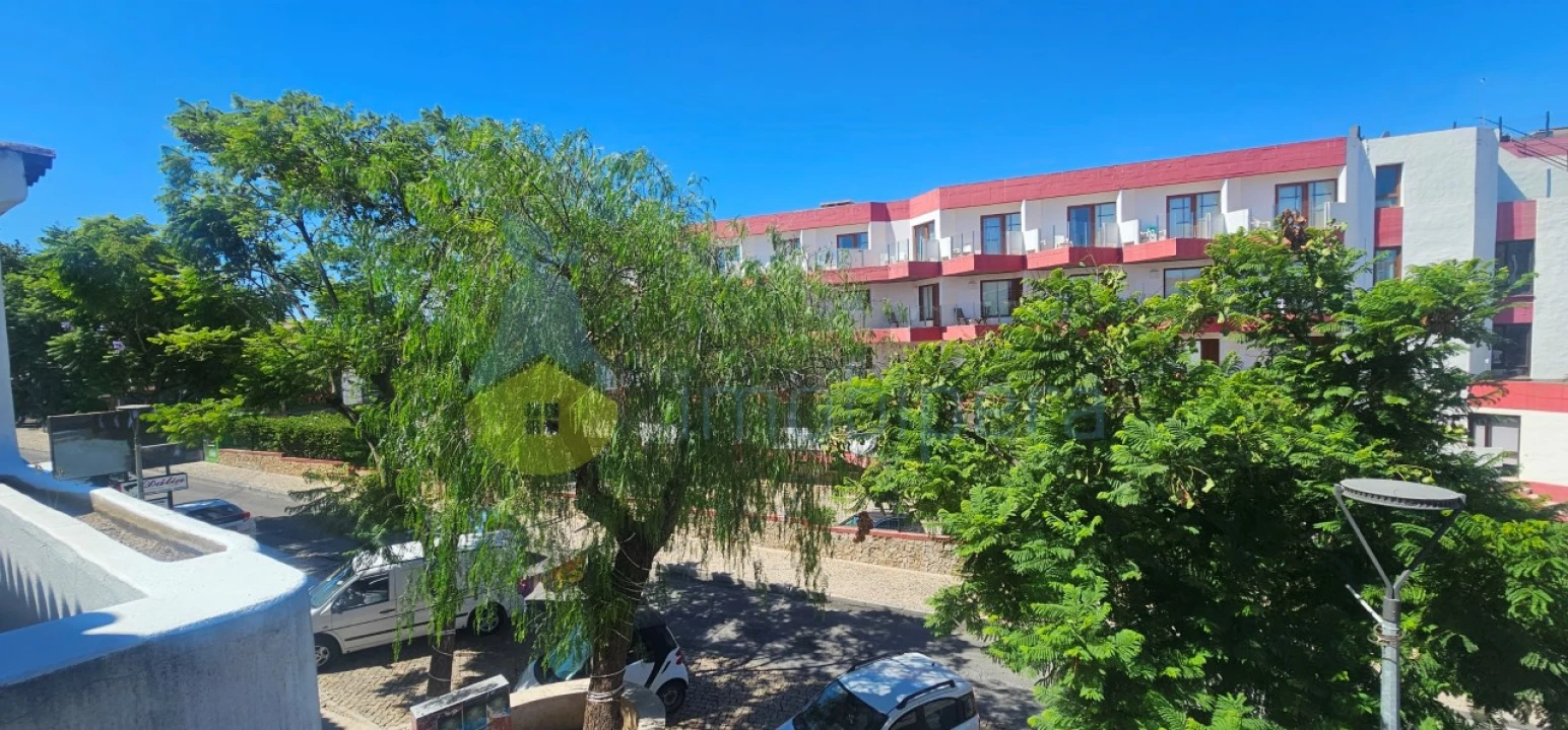 Apartamento T1 para Venda em Albufeira e Olhos de Água Foto 28