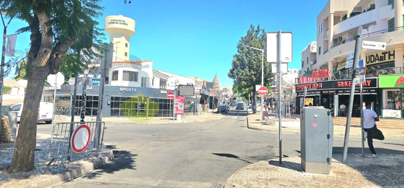 Apartamento T1 para Venda em Albufeira e Olhos de Água Foto 31