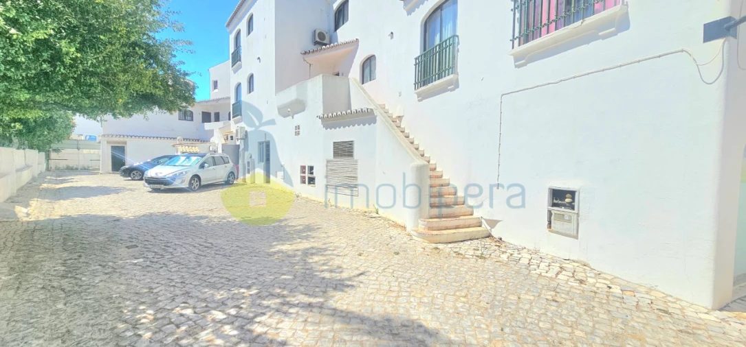 Apartamento T1 para Venda em Albufeira e Olhos de Água Foto 26