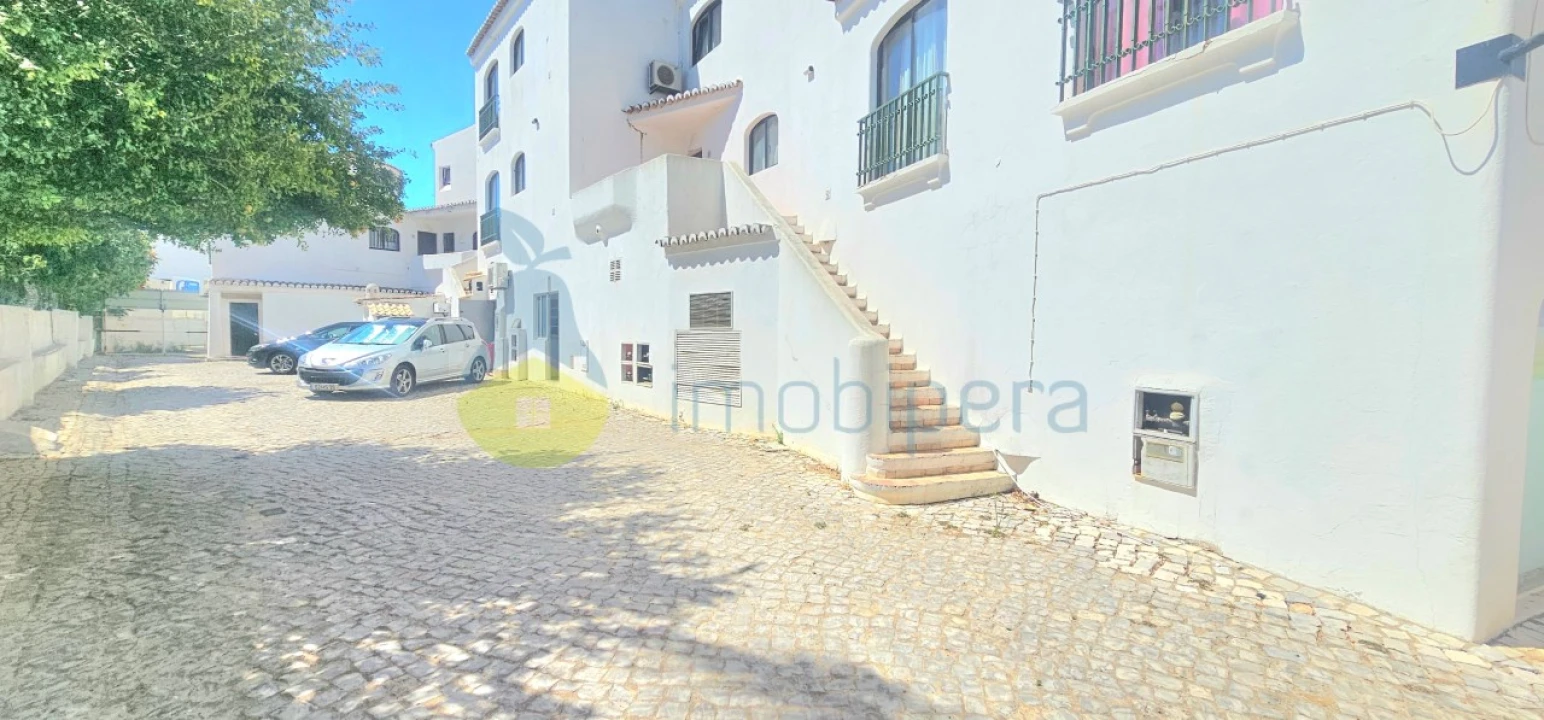 Apartamento T1 para Venda em Albufeira e Olhos de Água Foto 26