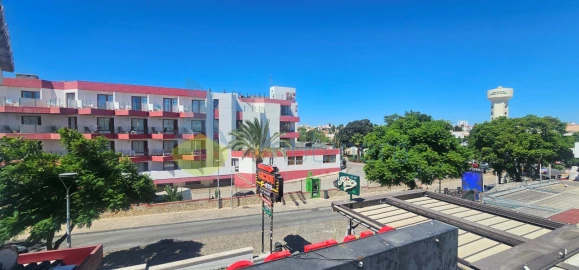 Apartamento T1 para Venda em Albufeira e Olhos de Água