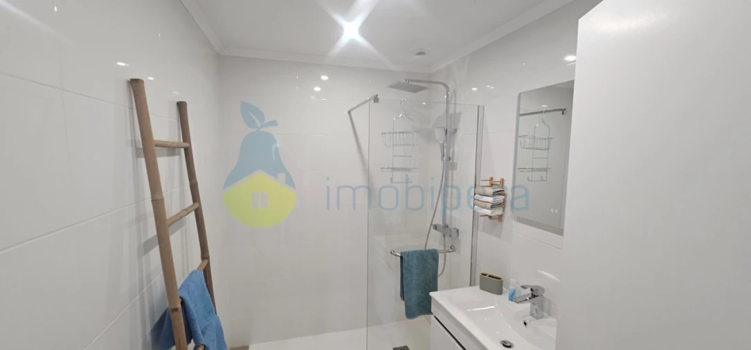 Apartamento T1 para Venda em Albufeira e Olhos de Água Foto 24
