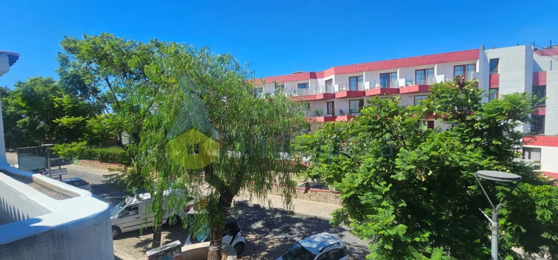 Apartamento T1 para Venda em Albufeira e Olhos de Água Foto 28