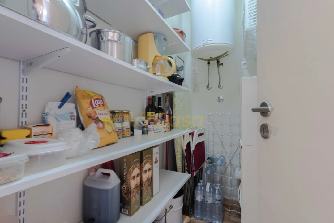 Apartamento T1 para Venda em Cedofeita, Santo Ildefonso, Sé, Miragaia, São Nicolau e Vitória Foto 14