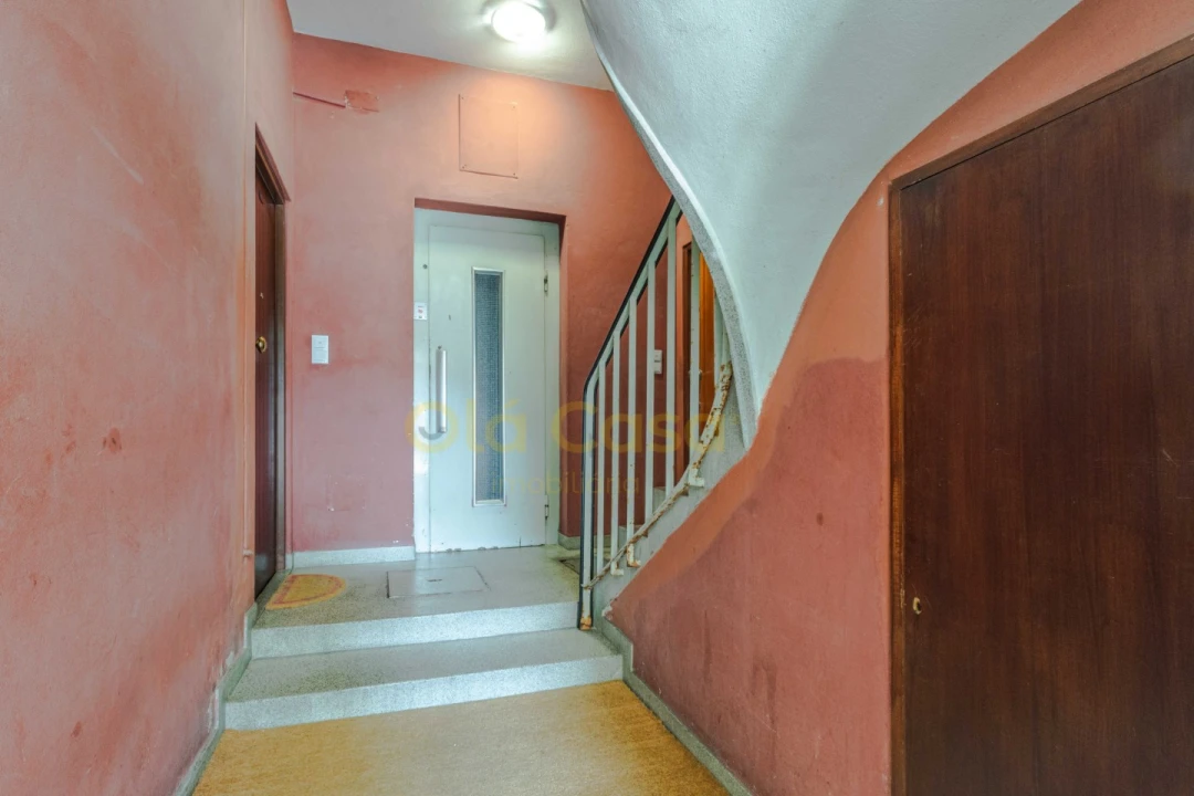 Apartamento T1 para Venda em Cedofeita, Santo Ildefonso, Sé, Miragaia, São Nicolau e Vitória Foto 23