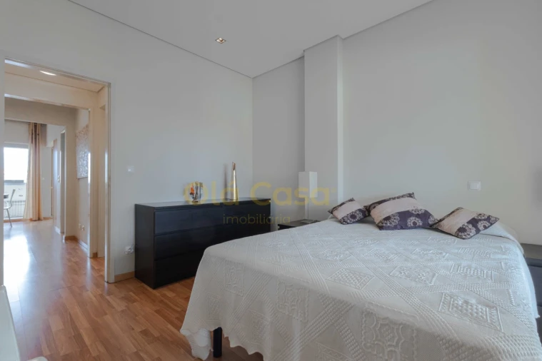 Apartamento T1 para Venda em Cedofeita, Santo Ildefonso, Sé, Miragaia, São Nicolau e Vitória Foto 3