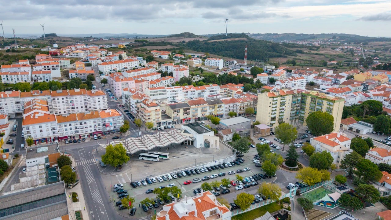 Apartamento T3 para Venda em Sobral de Monte Agraço Foto 31