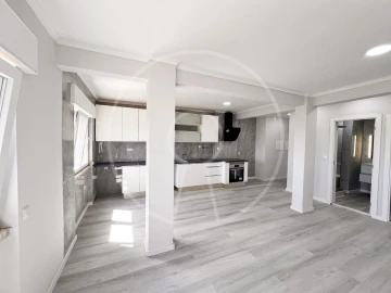 Apartamento T2 para Venda em Setubal (São Sebastião)