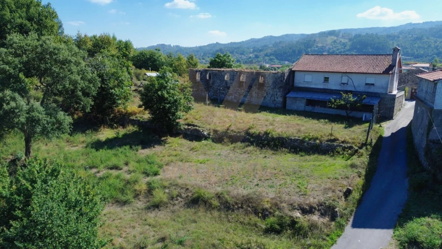 Terreno para Venda em Gondufe Foto 7