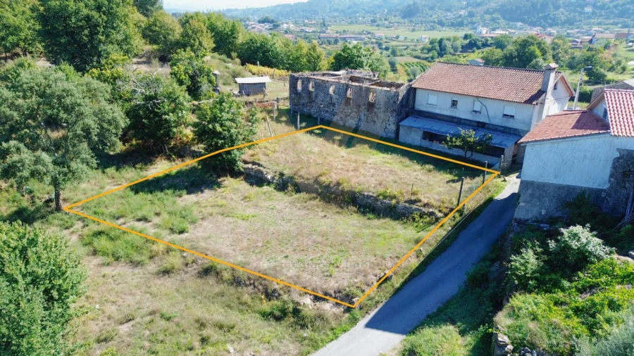 Terreno para Venda em Gondufe Foto 15