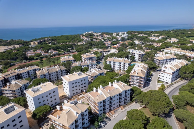 Apartamento T1 para Venda em Albufeira e Olhos de Água Foto 4