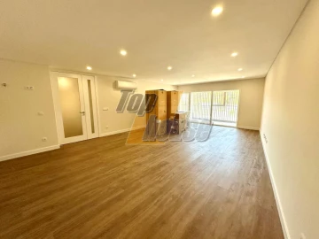 Apartamento T2 para Arrendamento em Costa da Caparica