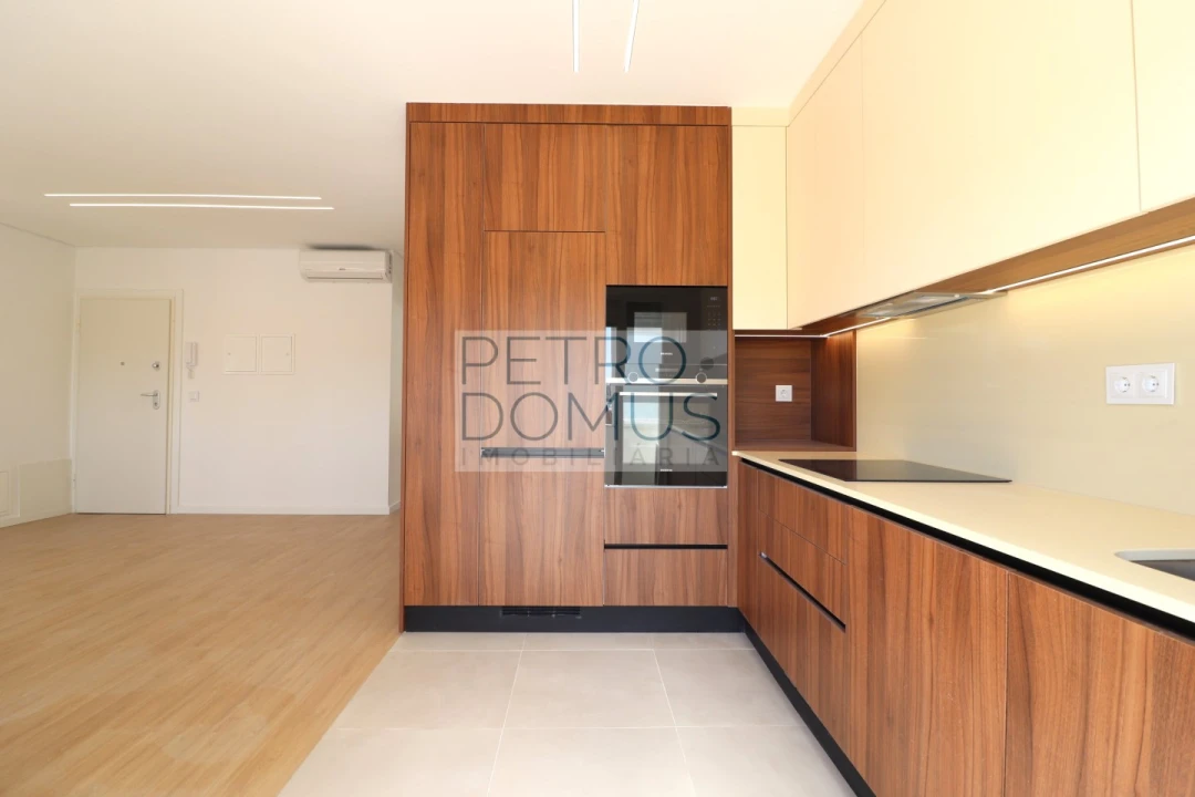 Apartamento T2 para Venda em Almada, Cova da Piedade, Pragal e Cacilhas Foto 7
