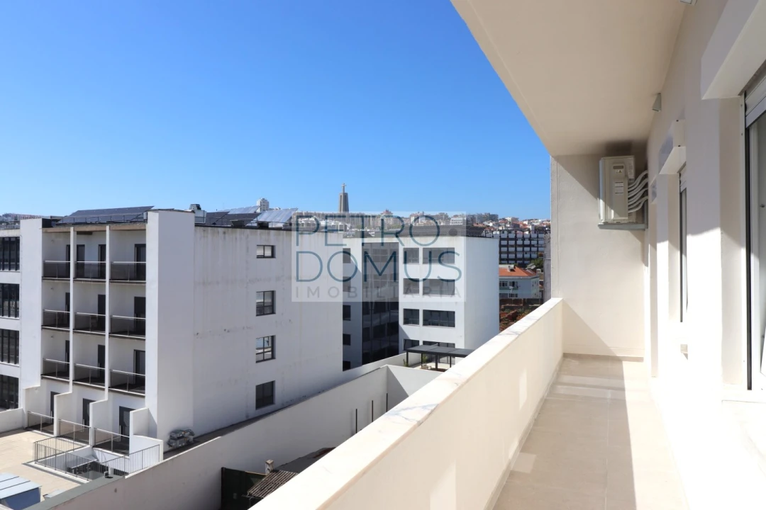 Apartamento T2 para Venda em Almada, Cova da Piedade, Pragal e Cacilhas Foto 4