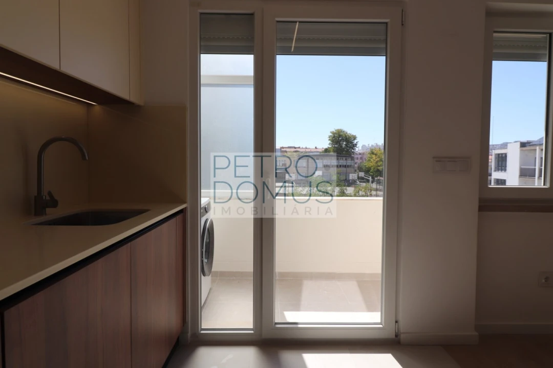 Apartamento T2 para Venda em Almada, Cova da Piedade, Pragal e Cacilhas Foto 13