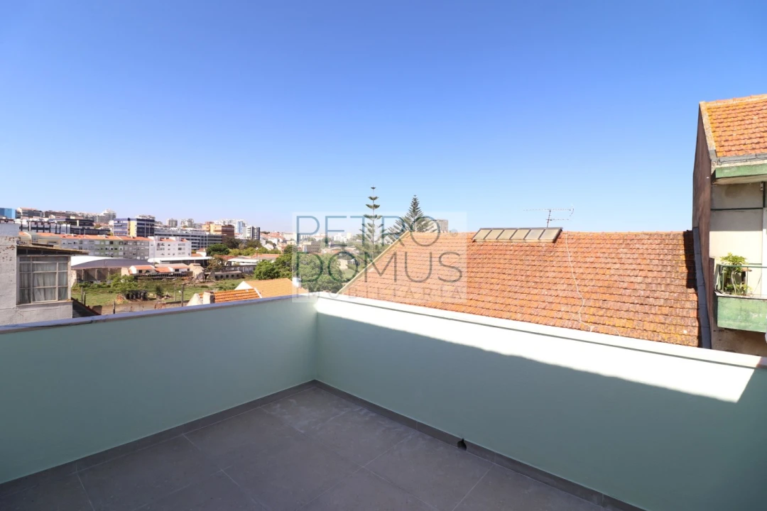Apartamento T2 para Venda em Almada, Cova da Piedade, Pragal e Cacilhas Foto 21