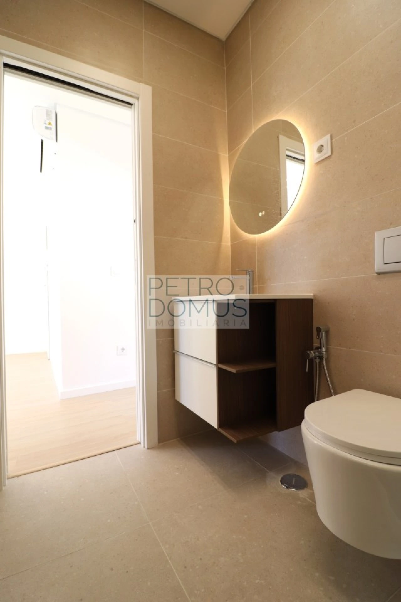 Apartamento T2 para Venda em Almada, Cova da Piedade, Pragal e Cacilhas Foto 30