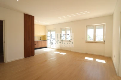 Apartamento T2 para Venda em Almada, Cova da Piedade, Pragal e Cacilhas