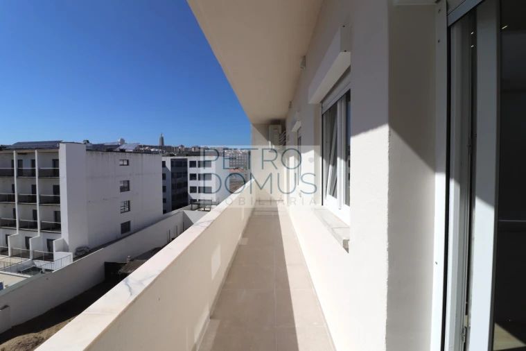 Apartamento T2 para Venda em Almada, Cova da Piedade, Pragal e Cacilhas Foto 5