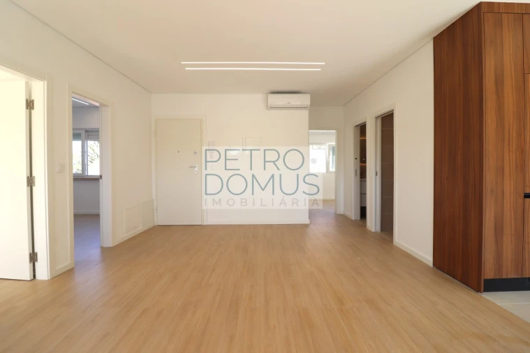 Apartamento T2 para Venda em Almada, Cova da Piedade, Pragal e Cacilhas Foto 12