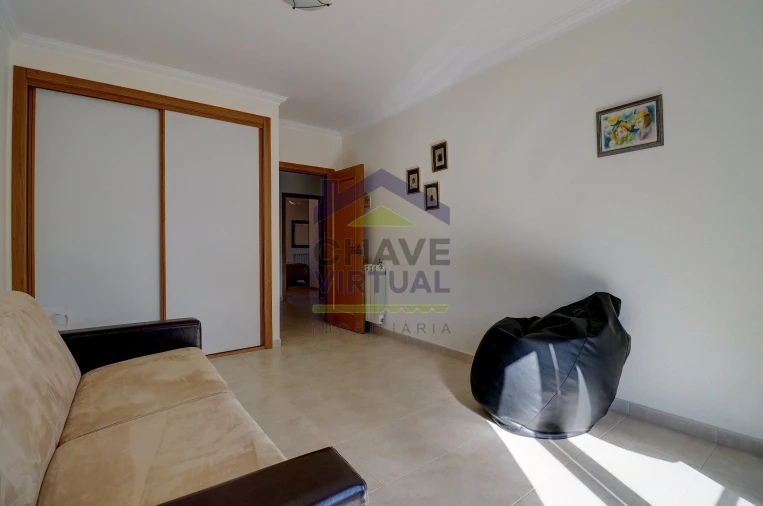 Apartamento T3 para Venda em Lourinhã e Atalaia Foto 13