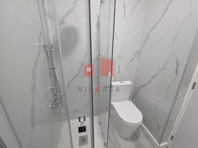Apartamento T1 para Venda em Venteira Foto 5