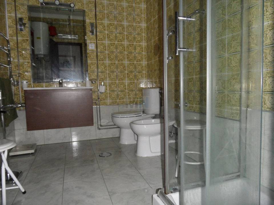 Apartamento T2 para Venda em Santo Antonio dos Olivais Foto 5