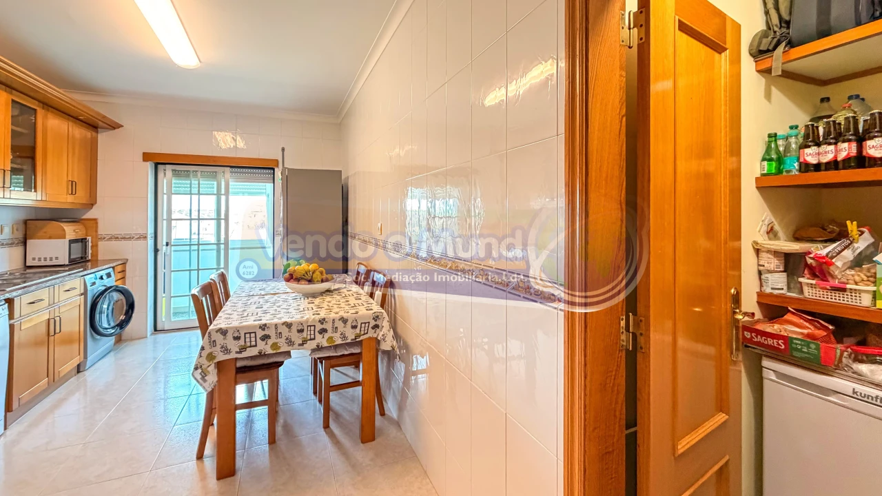 Apartamento T3 para Venda em Samora Correia Foto 3
