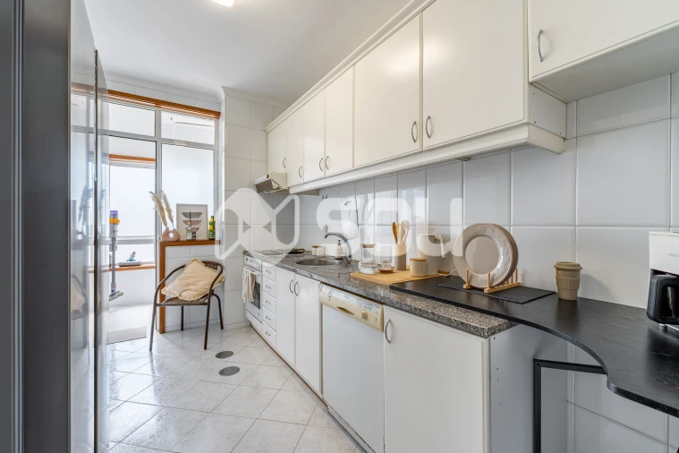 Apartamento T2 para Venda em Mafamude e Vilar do Paraíso Foto 9