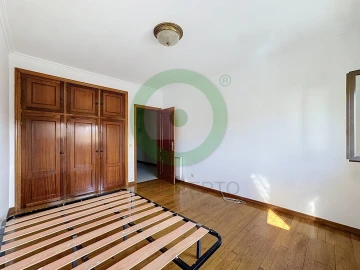 Apartamento T2 para Venda em Santa Maria Maior