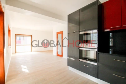 Apartamento T2 para Venda em Baguim do Monte (Rio Tinto)