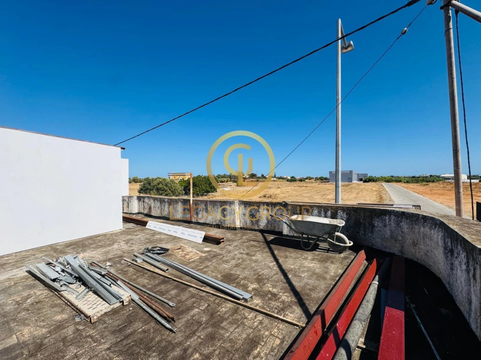 Moradia T3 para Venda em Faro (Sé e São Pedro) Foto 9