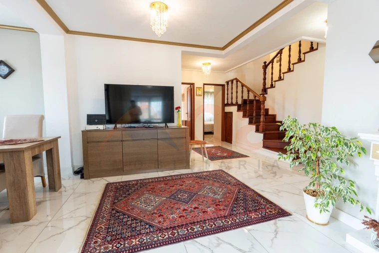 Apartamento T3 para Venda em São Bernardo Foto 3