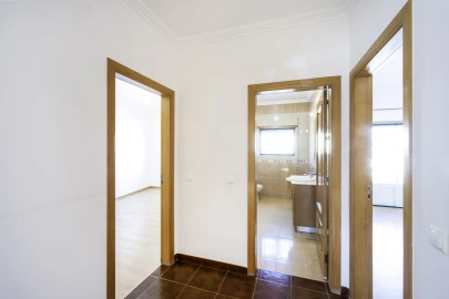Apartamento T4 para Venda em Benavente
