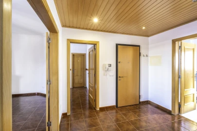 Apartamento T4 para Venda em Benavente