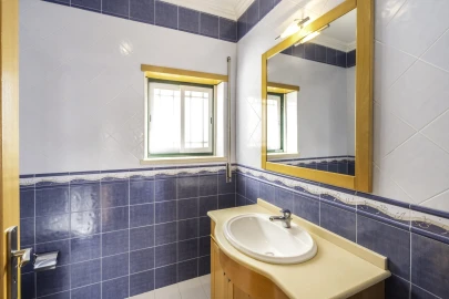 Apartamento T4 para Venda em Benavente
